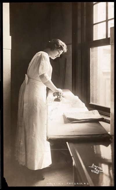 Portrait of Pauline Frederick, c.1914 by Byron Company